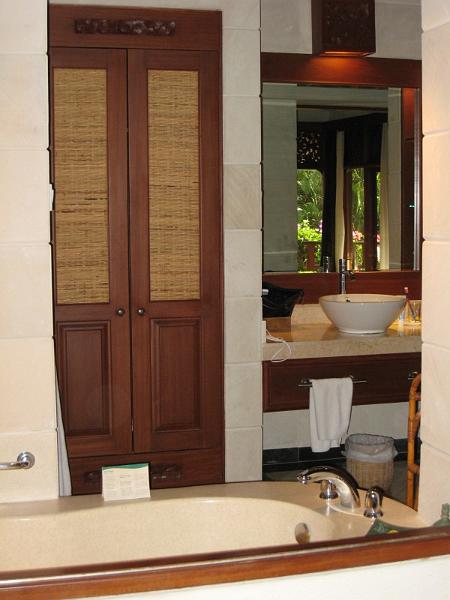 2007 07 18 BALI 007.jpg